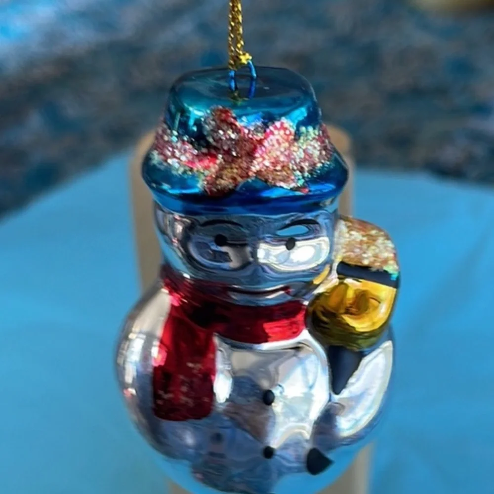 1998 Vintage Avon Hand‑Painted Christmas Snowman Ornament NIB w/ Original Box